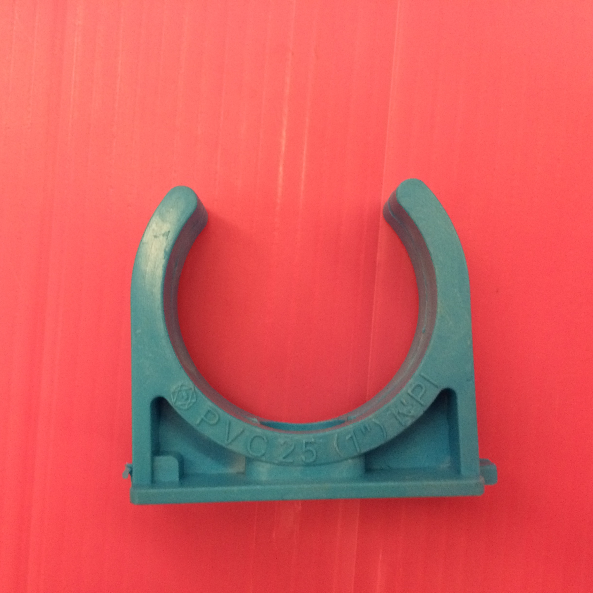 Blue PVC Pipe Clip-WS B 25 (1")